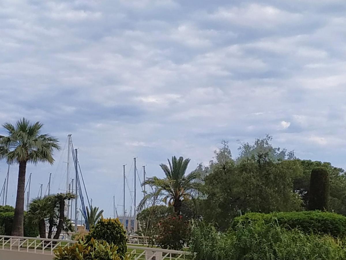 Studio Rez De Jardin Marina Baie Des Anges Villeneuve-Loubet Ngoại thất bức ảnh