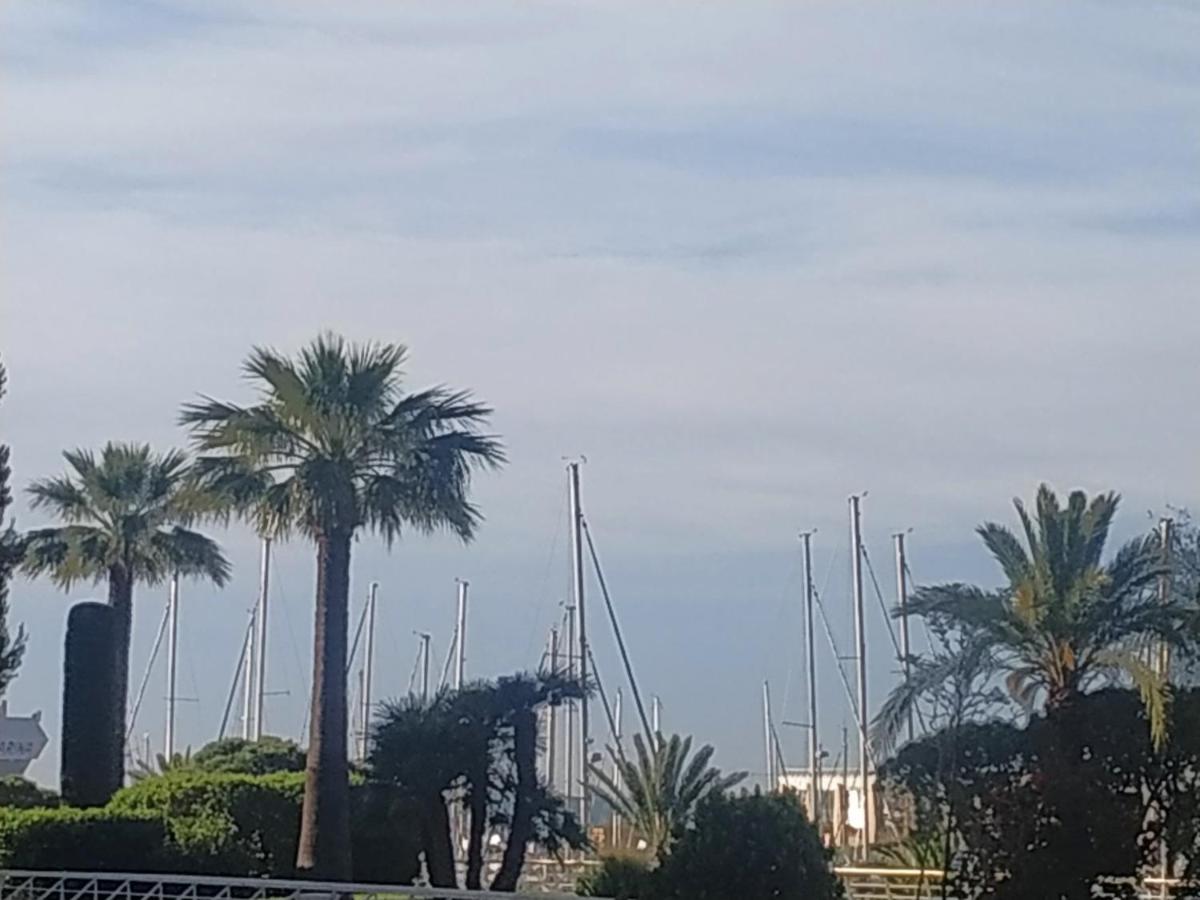 Studio Rez De Jardin Marina Baie Des Anges Villeneuve-Loubet Ngoại thất bức ảnh
